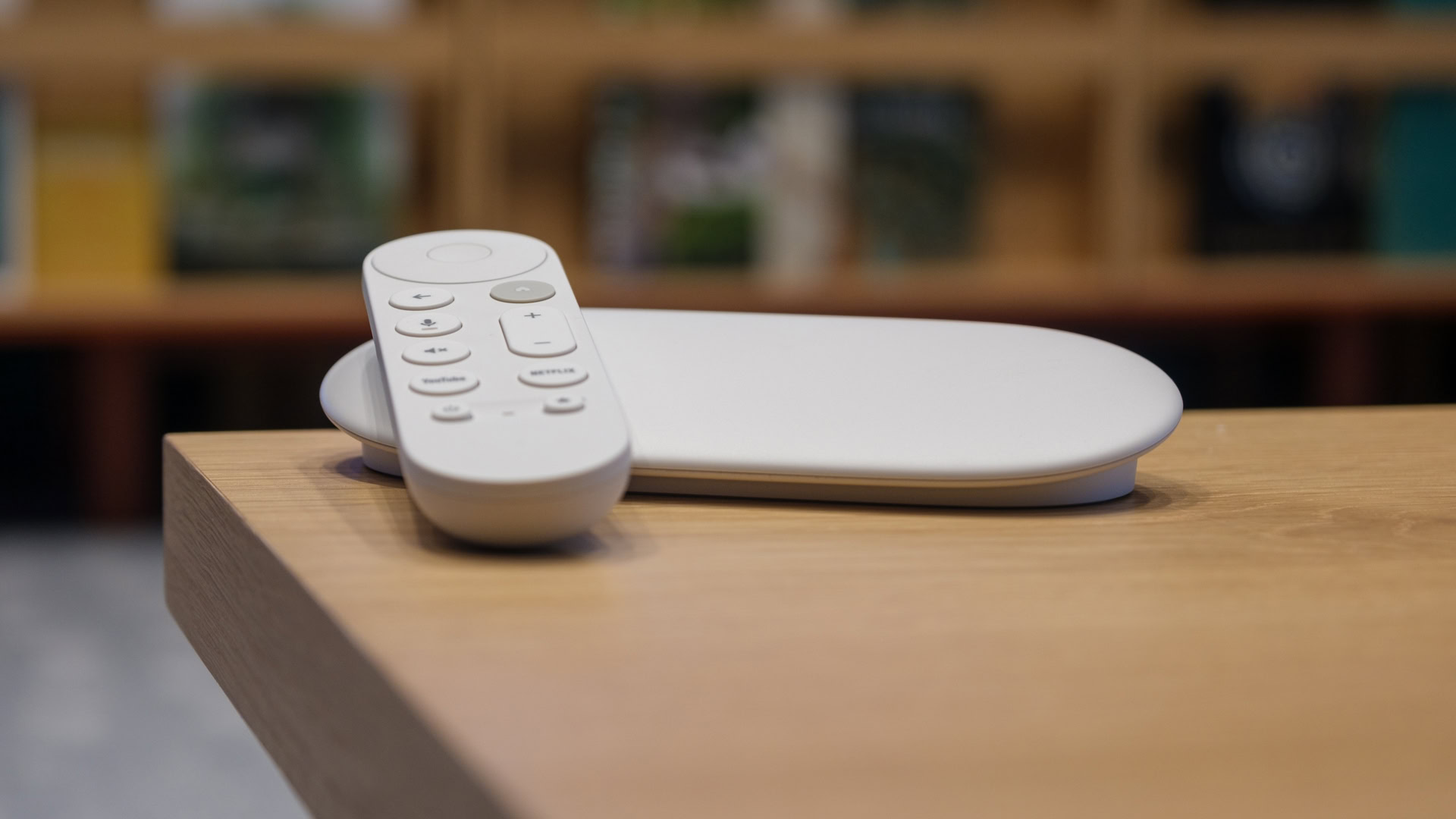 Google TV Streamer white version Google TV Streamer white version