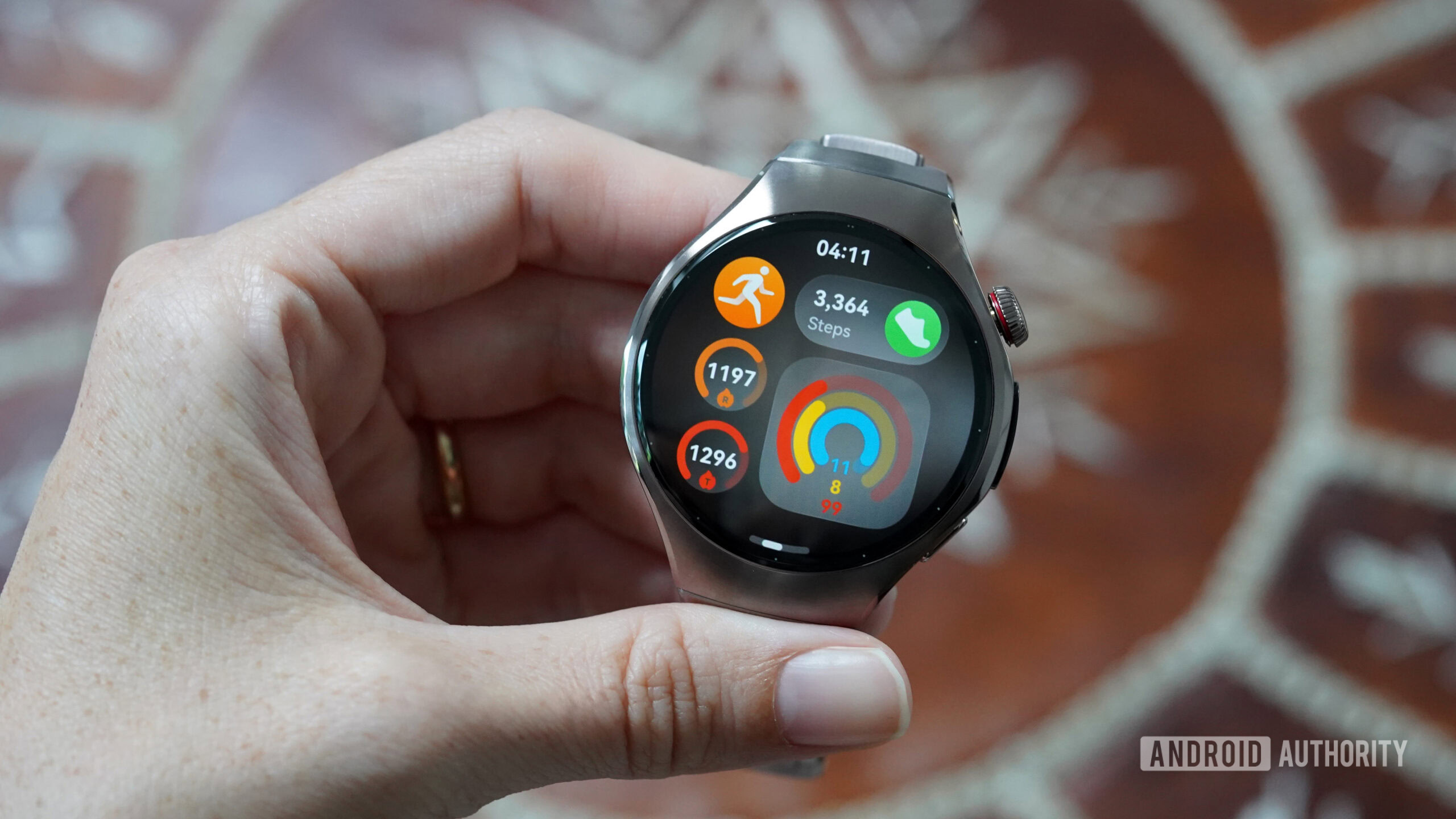 Huawei Watch 5 activity A Huawei Watch 5 user reviews their activity data.